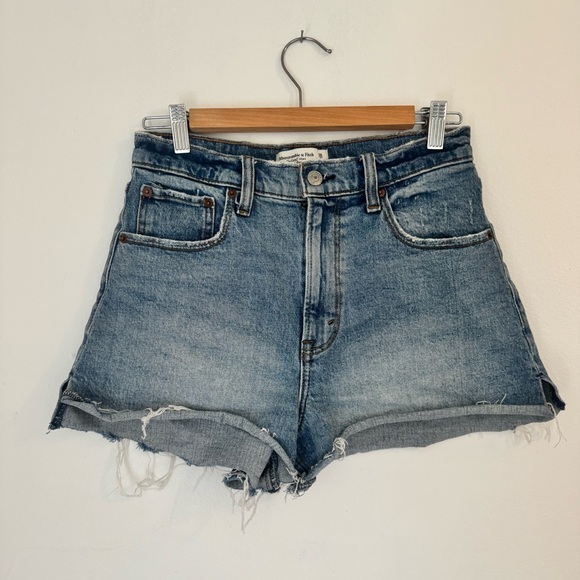 Abercrombie & Fitch The Cutoff Short High Rise Sz. 27 - Picture 1 of 3